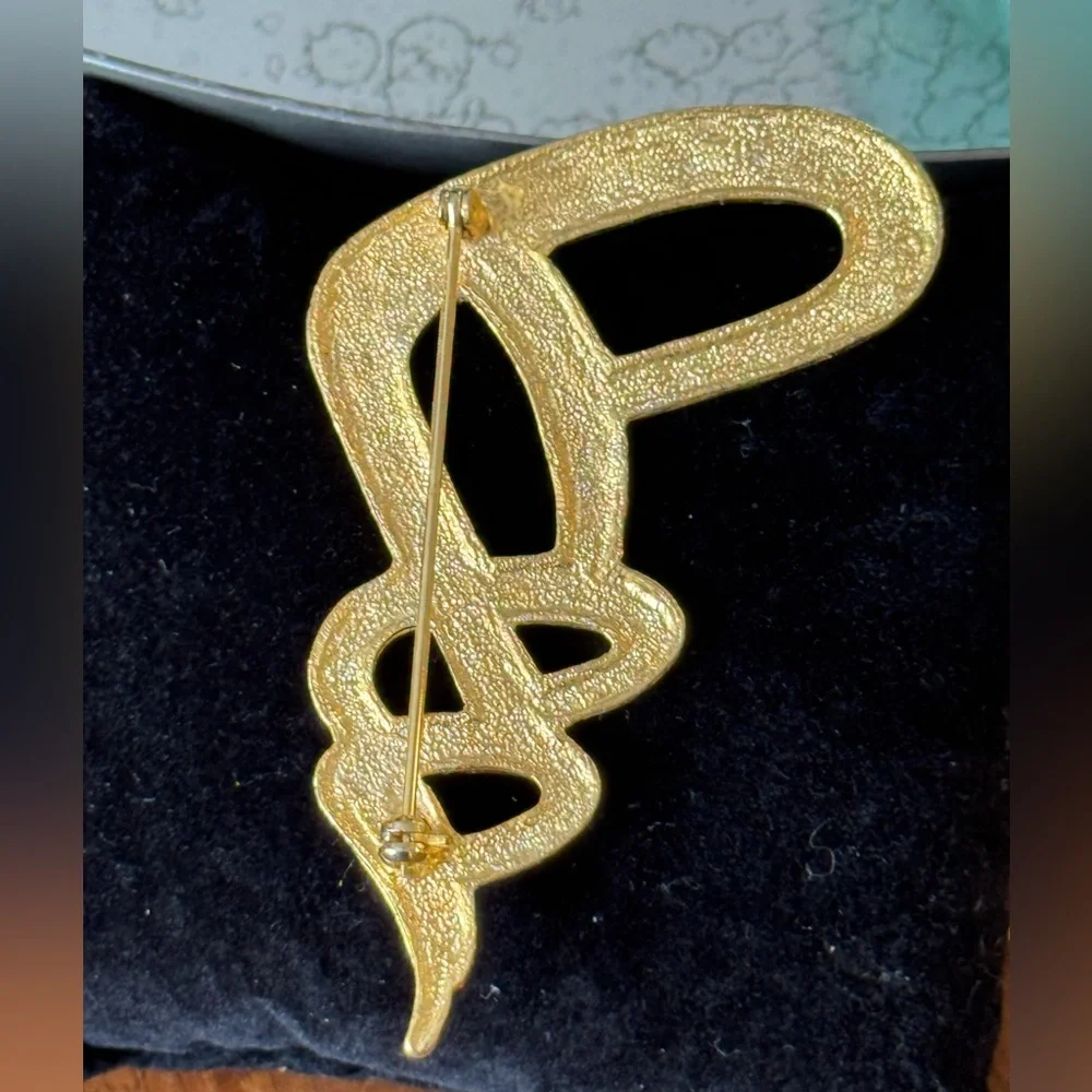 80s Gold Metal Abstract Brooch